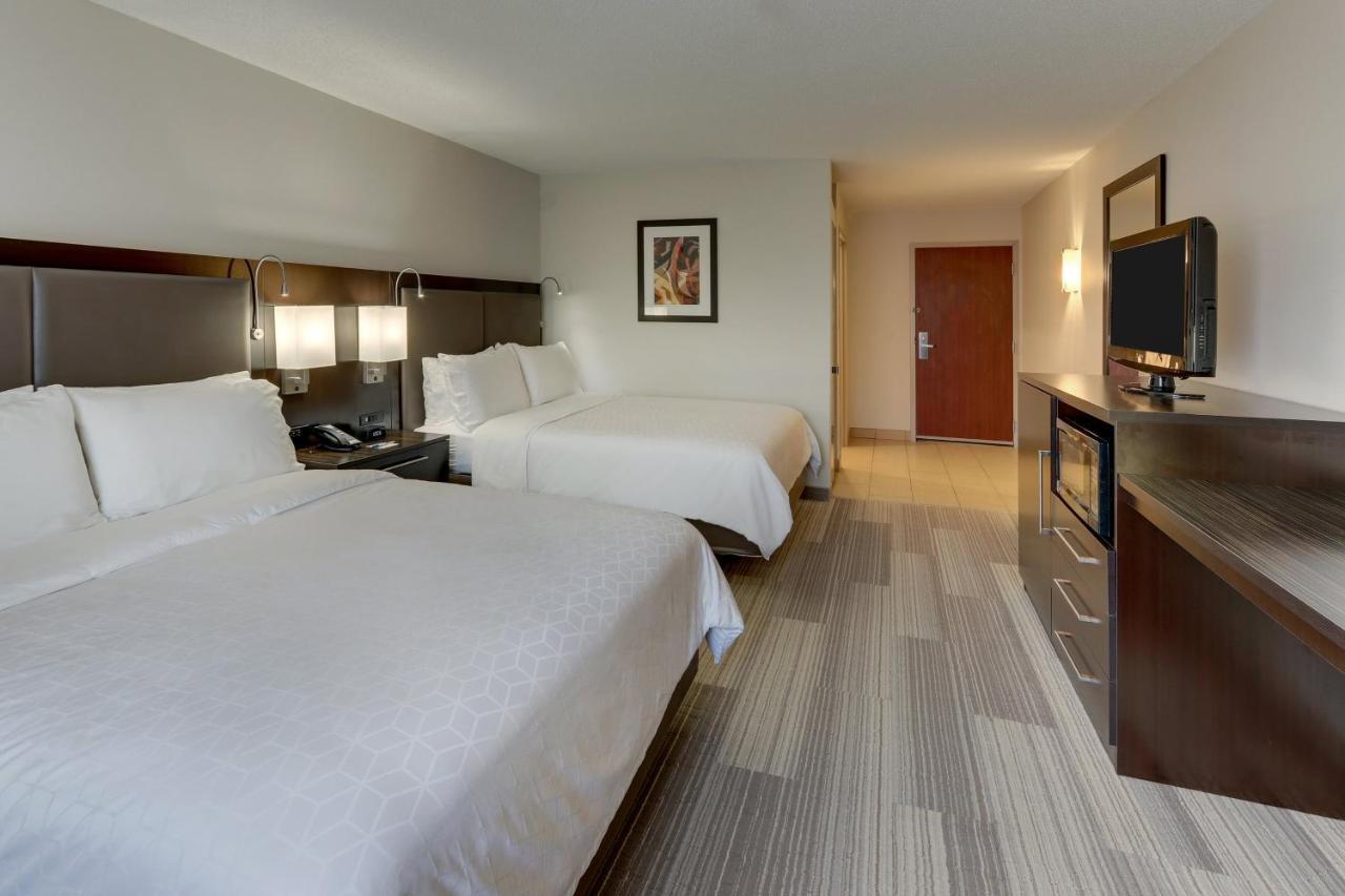 Holiday Inn Express Hotel & Suites Dayton-Centerville By Ihg Eksteriør billede
