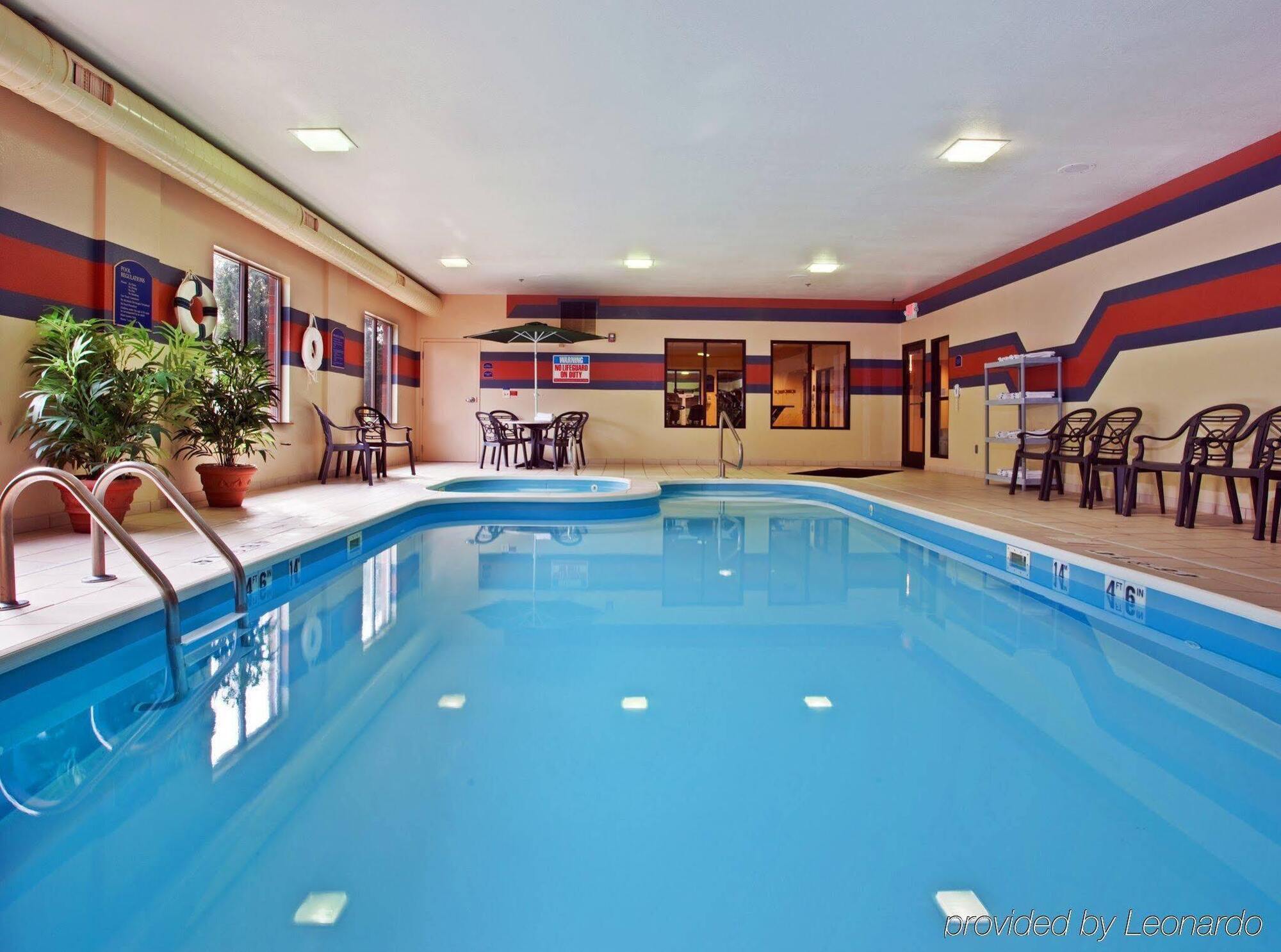 Holiday Inn Express Hotel & Suites Dayton-Centerville By Ihg Eksteriør billede